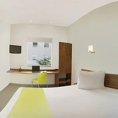 One Playa Del Carmen Hotel