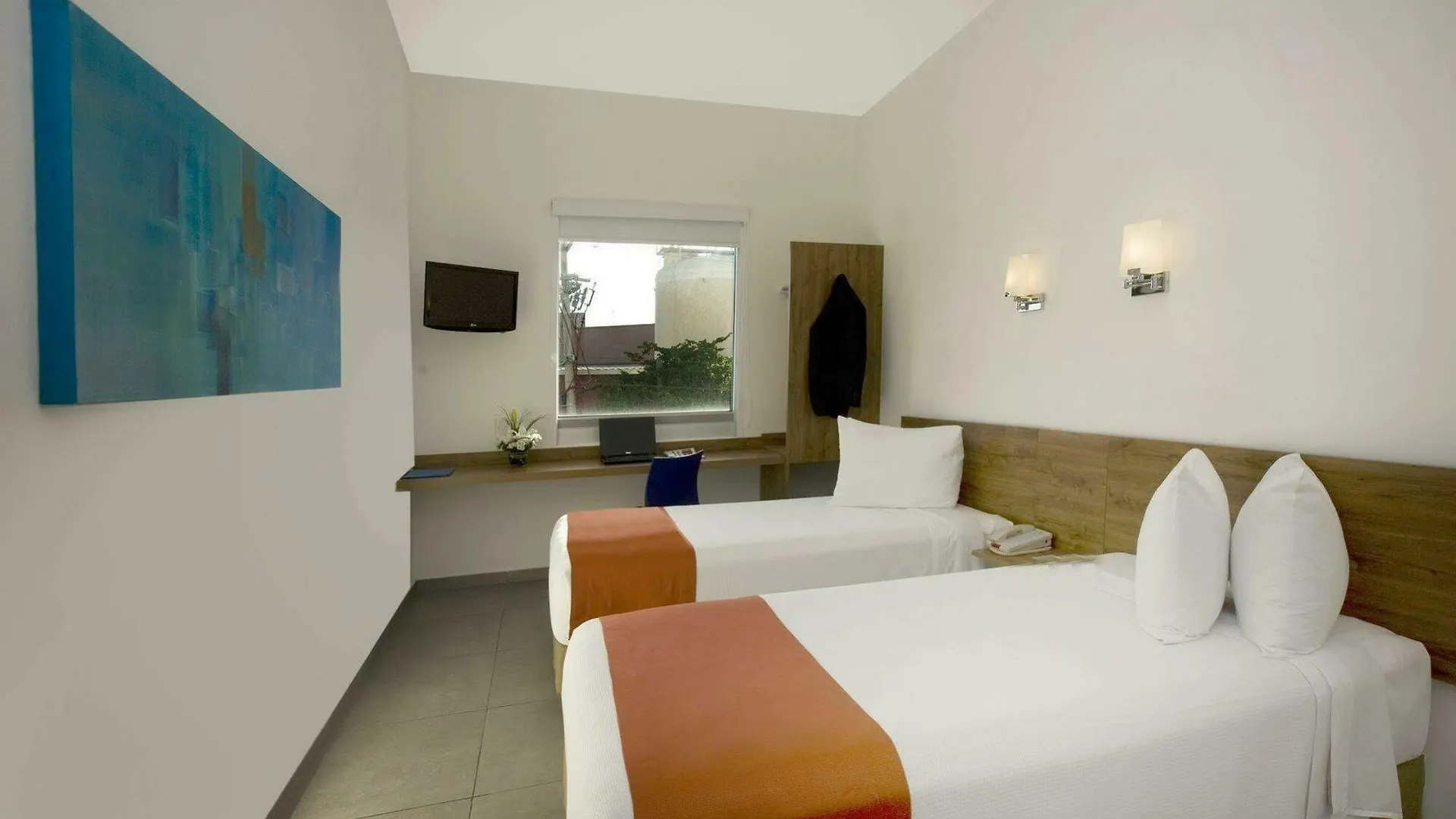 One Playa Del Carmen Hotel