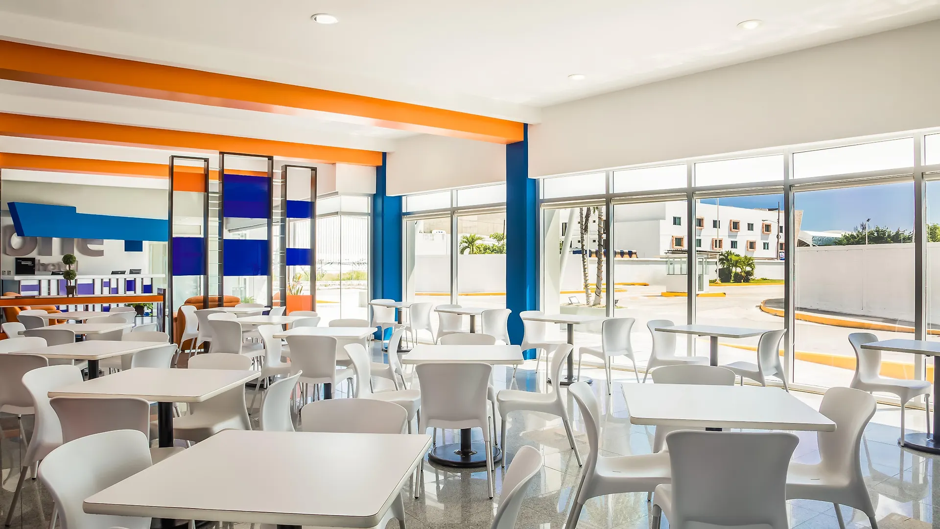 One Playa Del Carmen Hotel