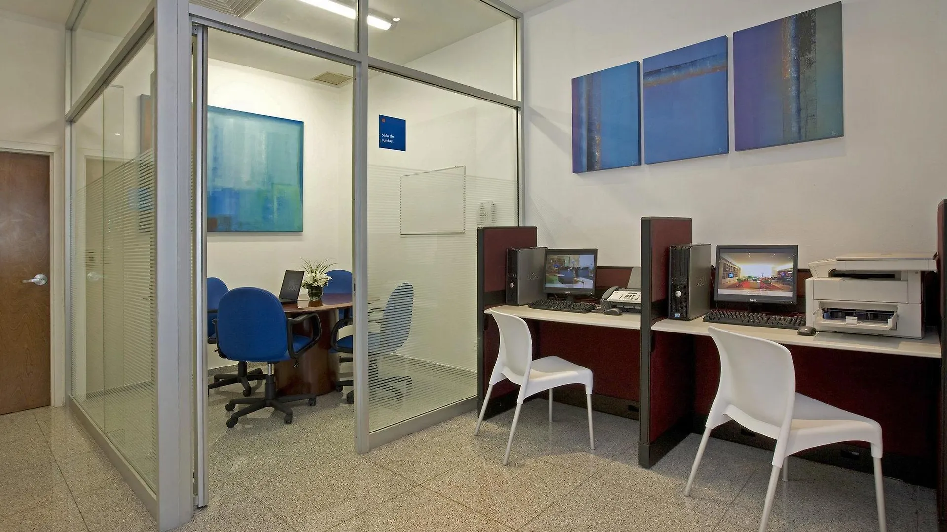 One Playa Del Carmen Hotel