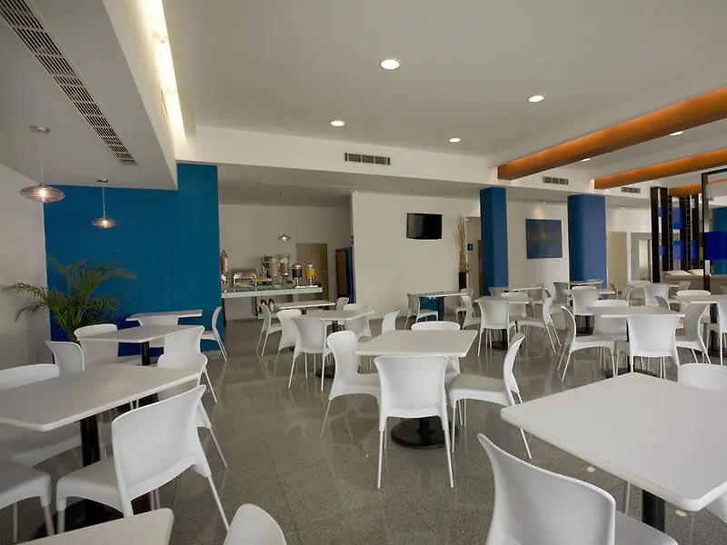 One Playa Del Carmen Hotel