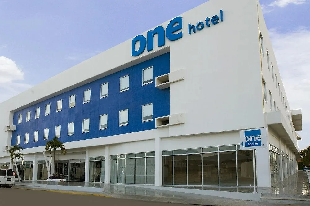 One Playa Del Carmen Hotel 3*,  Mexico